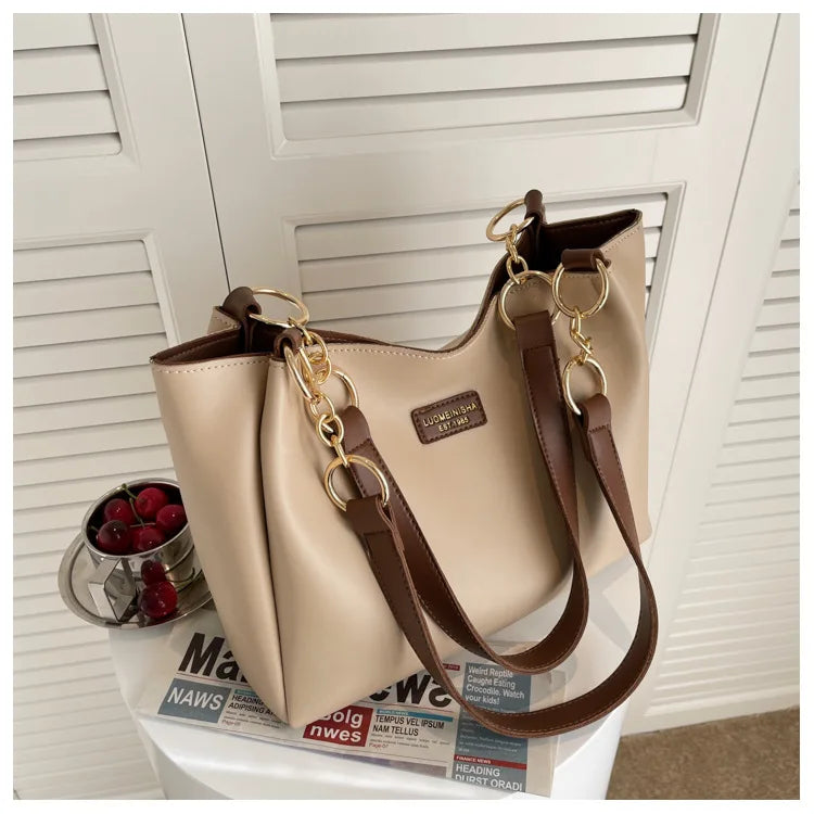 2025 New Popular Large Capacity Women's Bag Fashionable Light Luxury Premium Texture Cheap One Shoulder Commuter Tote Bag